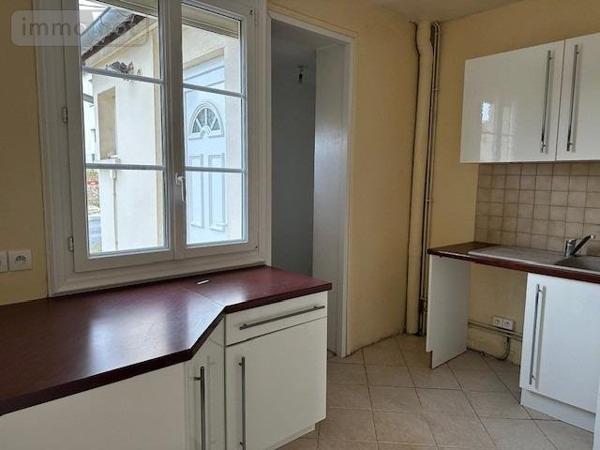 Maison de ville à vendre à Neufchâtel-en-Bray en Seine-Maritime (76270), ref : H644