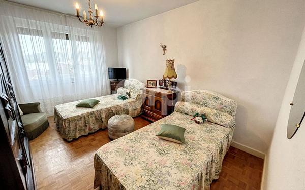 Appartement à vendre    3 pièces •  Brive-la-Gaillarde