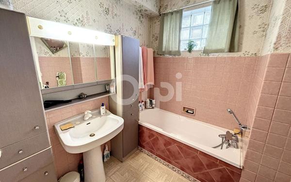 Appartement à vendre    3 pièces •  Brive-la-Gaillarde