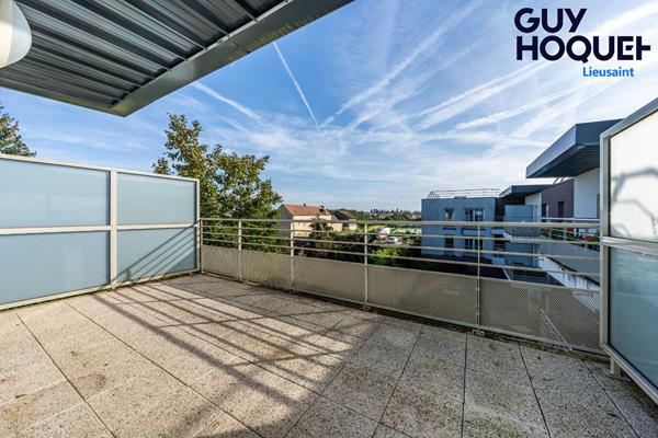 à Vendre -VERT SAINT DENIS : appartement T2 Loué!