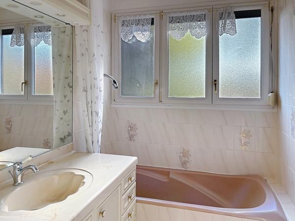Maison familiale 6 pièces – 147 m² – 4 chambres – Terrain arboré de 815 m² – Résidence Les Demeures de Brunoy