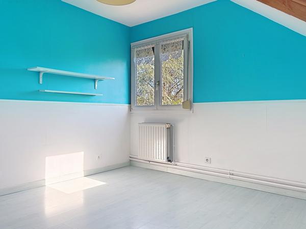 Maison familiale 6 pièces – 147 m² – 4 chambres – Terrain arboré de 815 m² – Résidence Les Demeures de Brunoy