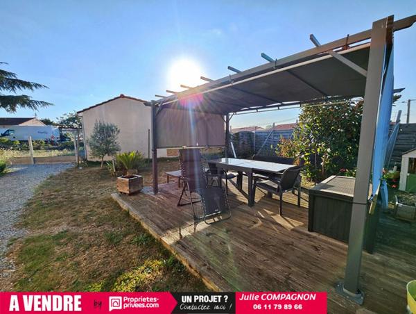 Maison 3 chambres - carport - abris - pergola et jardin CLOS