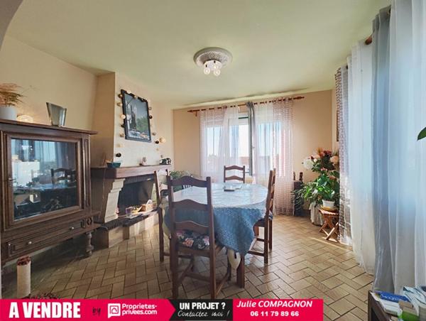 Maison 3 chambres - carport - abris - pergola et jardin CLOS