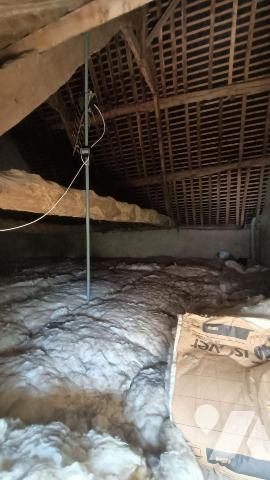 GUICHEN - Dans hameau entre le bourg et la gare de Bourg des Comptes - Maison en pierres compre...