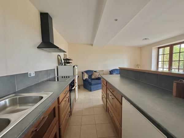 Lauzerte (82110) LAUZERTE Maison au village en pierre avec 2 chambres, jardin et terrasse