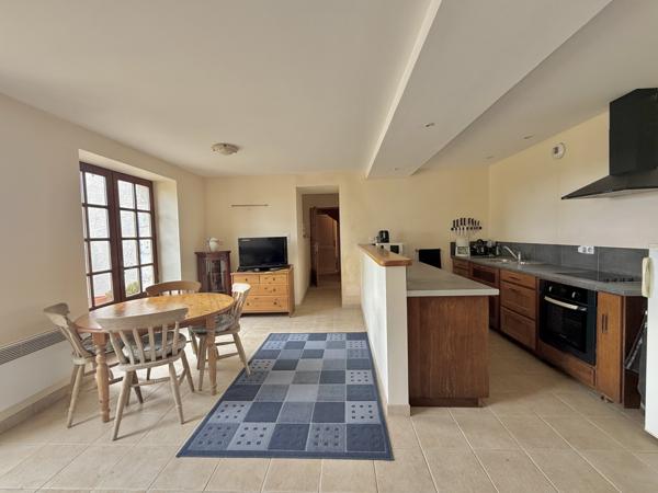 Lauzerte (82110) LAUZERTE Maison au village en pierre avec 2 chambres, jardin et terrasse