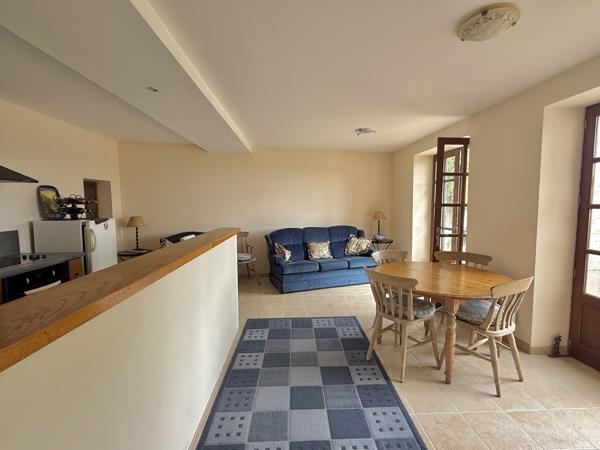 Lauzerte (82110) LAUZERTE Maison au village en pierre avec 2 chambres, jardin et terrasse