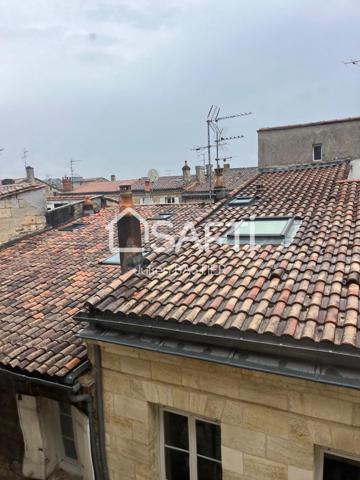 Bordeaux Chartrons rue notre dame - Tram B, T2 rénové au 3ème étage dans une jolie copropriété