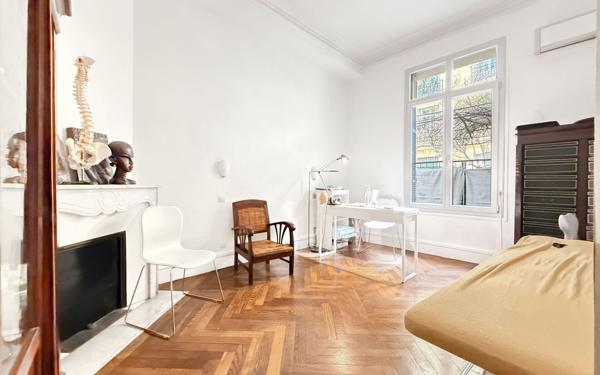 Appartement à vendre    3 pièces • 108,79 m2 Nice
