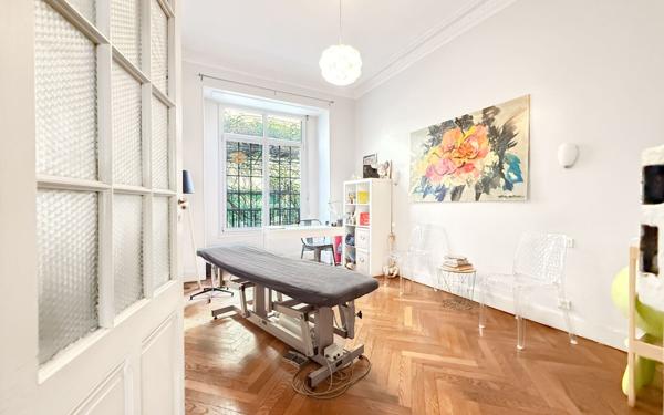 Appartement à vendre    3 pièces • 108,79 m2 Nice