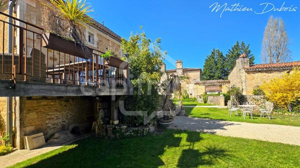 Domaine en hameau privé avec activité touristique - Cadre d’exception entre Lot et Dordogne