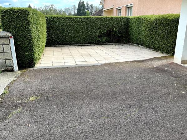 Maison 73 M2, 5 pièces 3 chambre, garage sur 608 M2 de terrain