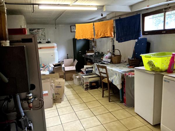 Maison 73 M2, 5 pièces 3 chambre, garage sur 608 M2 de terrain