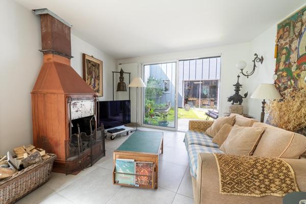 Atelier d'artiste de 147m² (possible plus) + maison loft de 171 m²