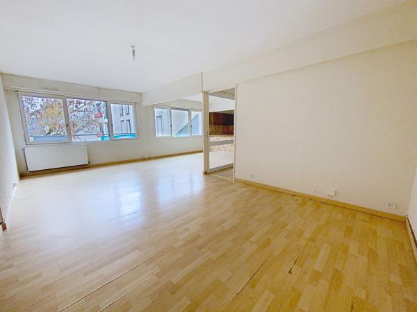 Appartement Angers de 3 chambres de 99.34 m2 à Angers proche Clinique de l'Anjou avec stationnement