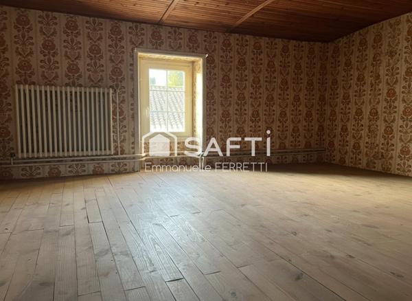 Ancienne ferme en pierre – 130 m² habitables + dépendances – 12 km des plages