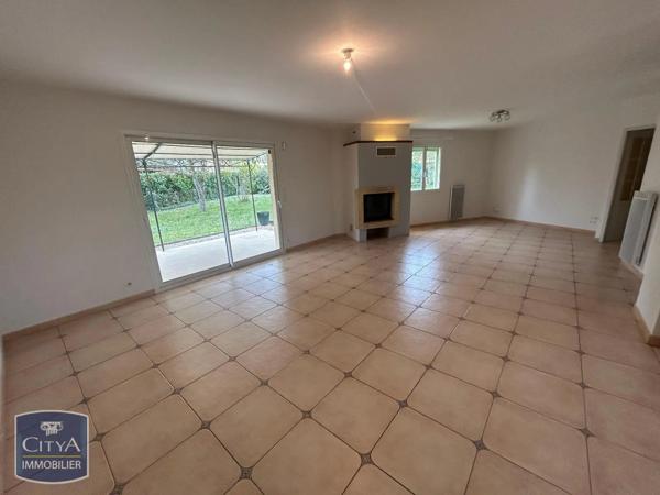 Maison à louer 4 pièces 98m² Bergerac (24100)