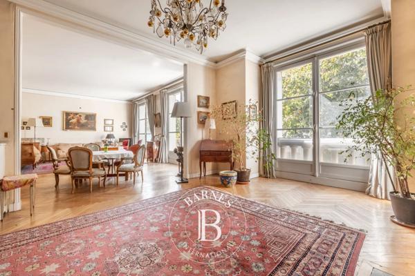 Paris 7ème, Appartement 4 Chambres -  255 m² à vendre