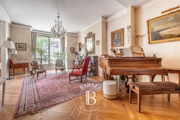 Paris 7ème, Appartement 4 Chambres -  255 m² à vendre