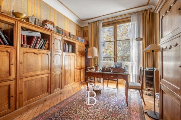 Paris 7ème, Appartement 4 Chambres -  255 m² à vendre