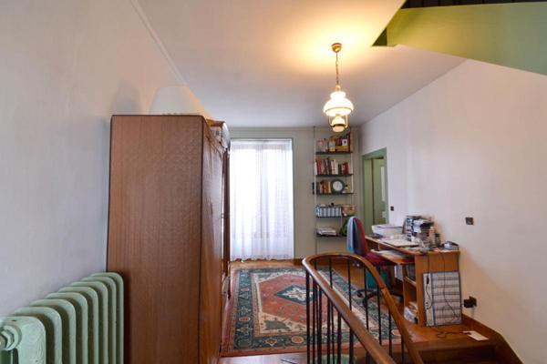 MAISON BOURGEOISE 186 M2 AVEC PISCINE CHAUFFÉE ET COUVERTE 320 000