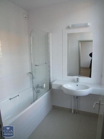 Appartement à louer 2 pièces 41.97m²