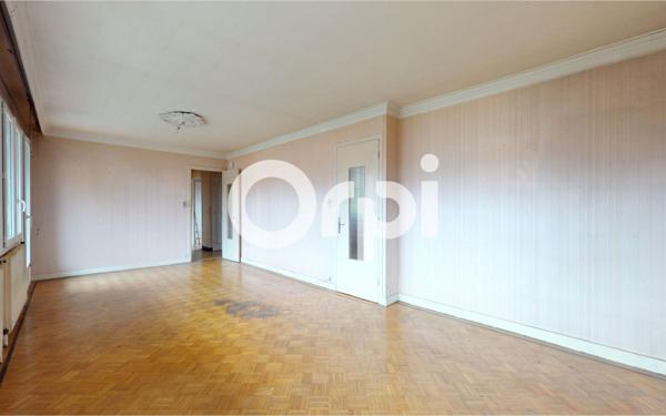 Maison à vendre    4 pièces • 95 m2 Bron