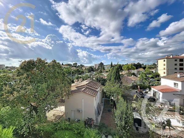 Appartement F4 à vendre  4 pièces - 75,90 m 2   LE CANNET  - 06