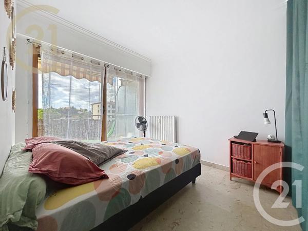 Appartement F4 à vendre  4 pièces - 75,90 m 2   LE CANNET  - 06