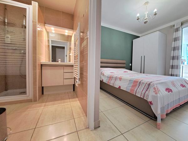 RARE A LA VENTE Villa sur le toit, T4 120 m² + 110 m² de terrasse