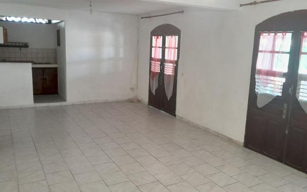 Maison à vendre    7 pièces •  Sainte-Luce