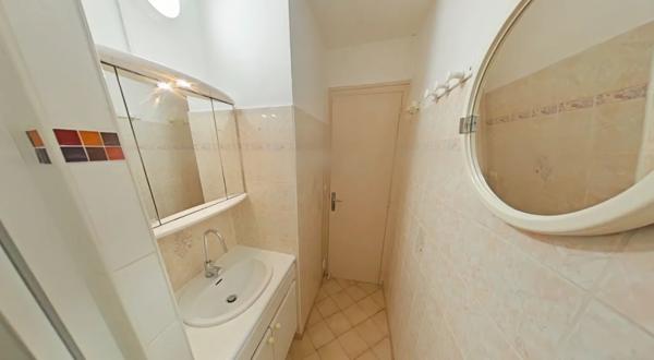 APPARTEMENT T3 A LOUER - CALUIRE ET CUIRE Bissardon 69.8 m 2 1 201 € charges comprises par mois