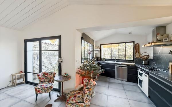 Maison à vendre    4 pièces •  Le Bois-Plage-en-Ré