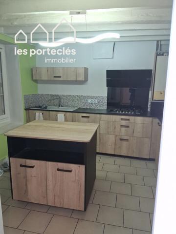 Maison St Jean De La Ruelle 3 pièce(s) 90 m2