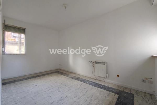 Maison à vendre 8 pièces de 204 m² à Neuf-Mesnil