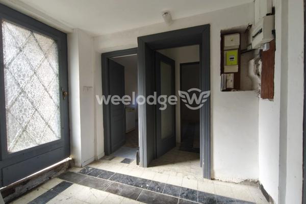 Maison à vendre 8 pièces de 204 m² à Neuf-Mesnil
