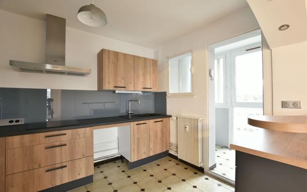 Appartement à louer    4 pièces • 95 m2 Oullins