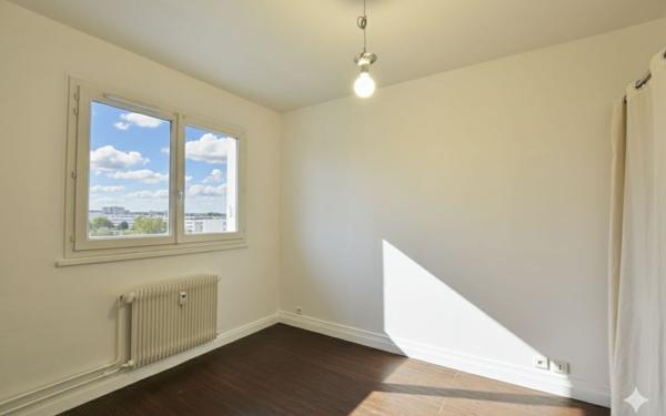 Appartement à louer    4 pièces • 95 m2 Oullins