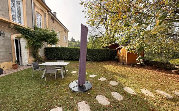 Maison à louer    5 pièces •  Saint-Genis-Laval