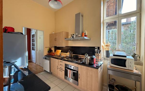 Maison à louer    5 pièces •  Saint-Genis-Laval