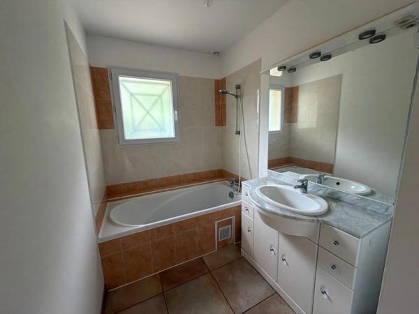Maison à vendre 4 pièces GUJAN MESTRAS (33)