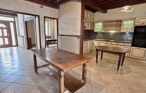 MAISON DE VILLAGE 147 M2 6 CHAMBRES - HOSTUN