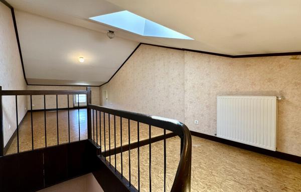 MAISON DE VILLAGE 147 M2 6 CHAMBRES - HOSTUN