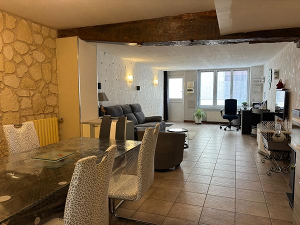 Maison de charme au coeur de la ville sur Le Lude