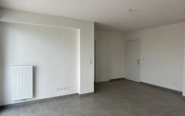 Appartement à louer    2 pièces •  Marseille 14
