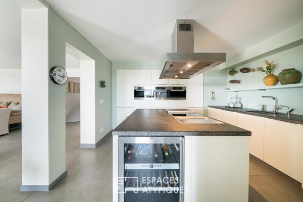 Appartement d’exception en résidence de standing avec double garage et vue mer