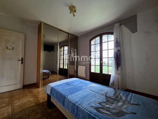 Maison individuelle de plain-pied – 4 chambres – Terrain 3 452 m²