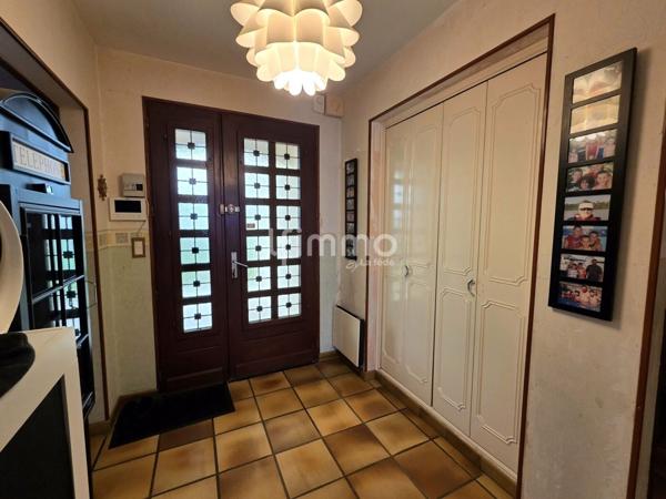 Maison individuelle de plain-pied – 4 chambres – Terrain 3 452 m²