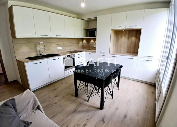 Bel appartement rénové avec vue sur les montagnes